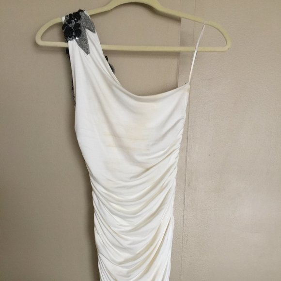 Jane Norman White Ruched One Shoulder Dress - Picture 4 of 7